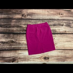 Calvin Klein Magenta Skirt with Pockets!